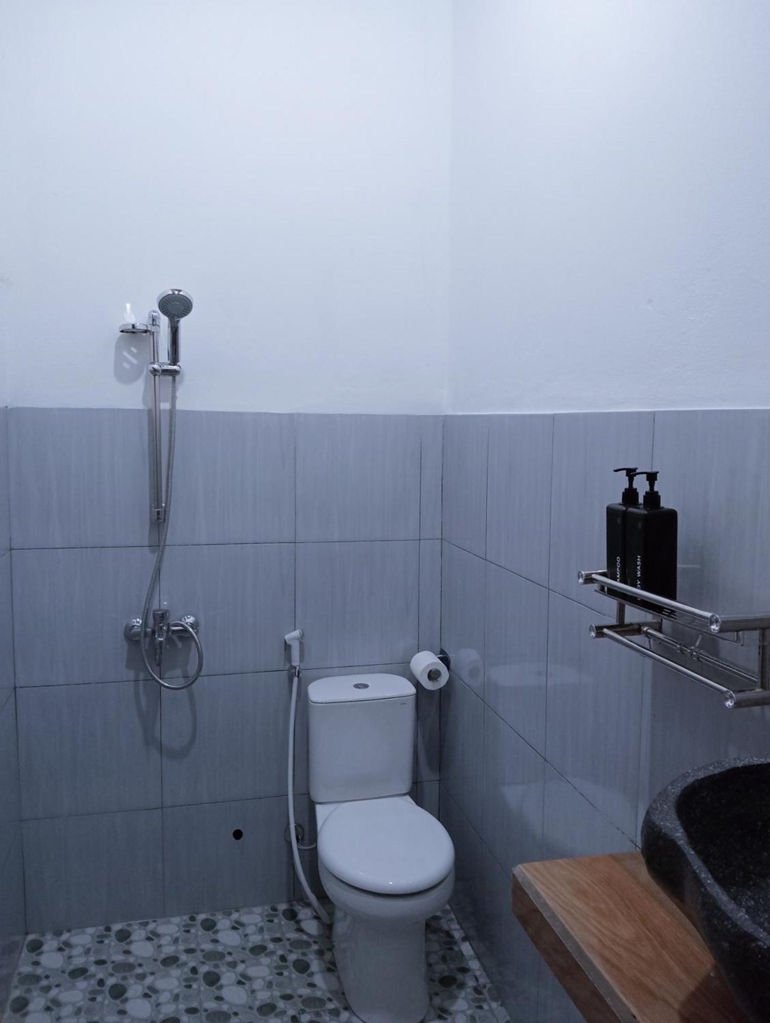 Jepun Homestay Lemukih Singaraja Εξωτερικό φωτογραφία