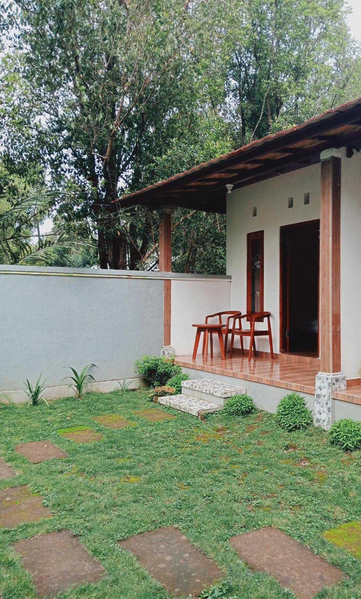 Jepun Homestay Lemukih Singaraja Εξωτερικό φωτογραφία