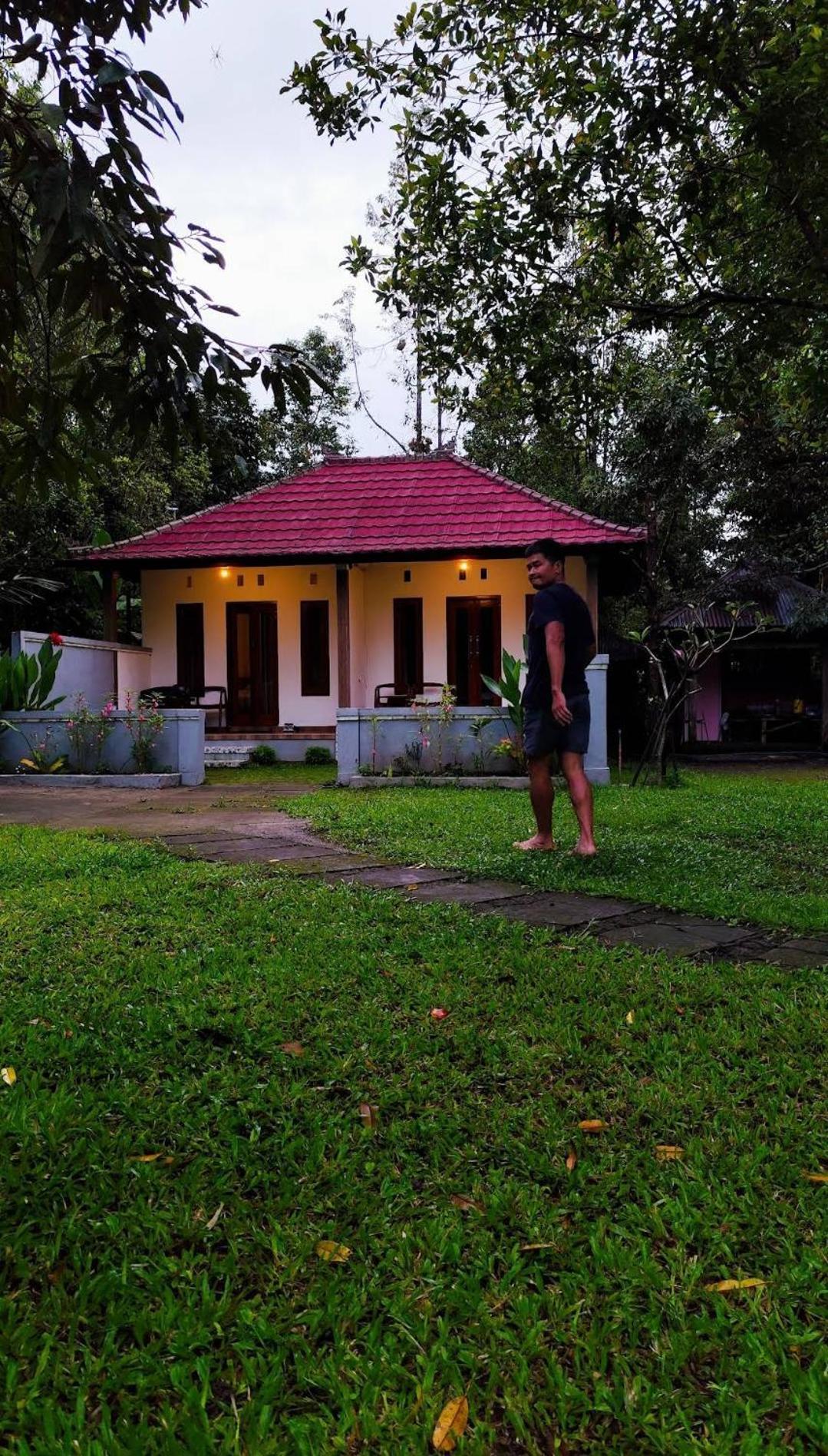 Jepun Homestay Lemukih Singaraja Εξωτερικό φωτογραφία
